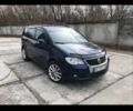 Синий Фольксваген Туран, объемом двигателя 1.6 л и пробегом 356 тыс. км за 6500 $, фото 3 на Automoto.ua