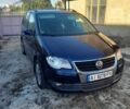 Синій Фольксваген Туран, об'ємом двигуна 1.4 л та пробігом 211 тис. км за 5815 $, фото 1 на Automoto.ua