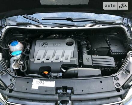 Синій Фольксваген Туран, об'ємом двигуна 1.6 л та пробігом 250 тис. км за 11999 $, фото 20 на Automoto.ua