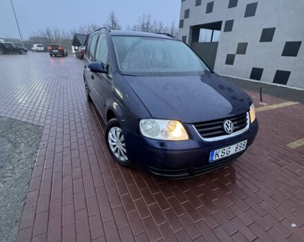 Синий Фольксваген Туран, объемом двигателя 1.9 л и пробегом 400 тыс. км за 2400 $, фото 1 на Automoto.ua