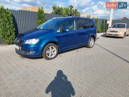 Фольксваген Туран 2008 в Виннице на Automoto.ua Синий Фольксваген Туран, объемом двигателя 1.4 л и пробегом 174 тыс. км за 5800 $, фото 1 на Automoto.ua