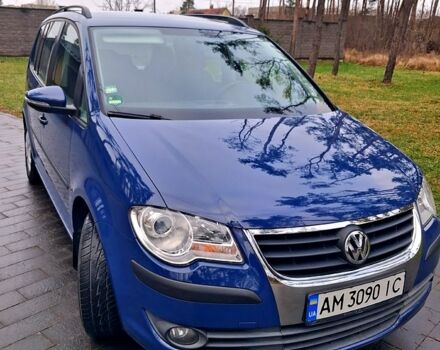 Синий Фольксваген Туран, объемом двигателя 1.6 л и пробегом 229 тыс. км за 7850 $, фото 1 на Automoto.ua