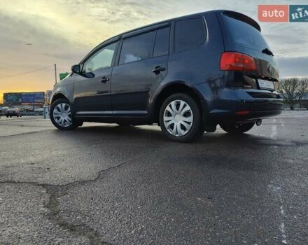 Синий Фольксваген Туран, объемом двигателя 1.4 л и пробегом 154 тыс. км за 10700 $, фото 1 на Automoto.ua