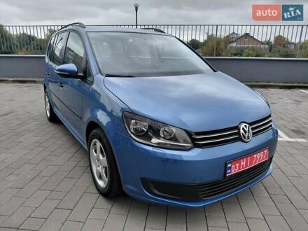 Синій Фольксваген Туран, об'ємом двигуна 1.6 л та пробігом 302 тис. км за 10300 $, фото 1 на Automoto.ua