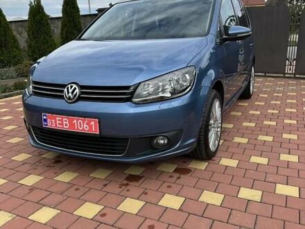 Синий Фольксваген Туран, объемом двигателя 1.97 л и пробегом 254 тыс. км за 12800 $, фото 1 на Automoto.ua