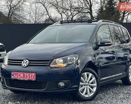Синий Фольксваген Туран, объемом двигателя 2 л и пробегом 272 тыс. км за 12499 $, фото 1 на Automoto.ua
