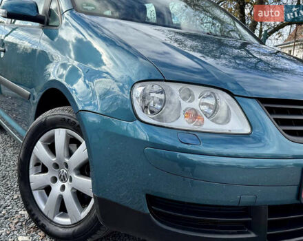 Зеленый Фольксваген Туран, объемом двигателя 1.6 л и пробегом 186 тыс. км за 5150 $, фото 6 на Automoto.ua