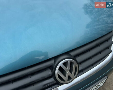 Зеленый Фольксваген Туран, объемом двигателя 1.9 л и пробегом 282 тыс. км за 5100 $, фото 2 на Automoto.ua