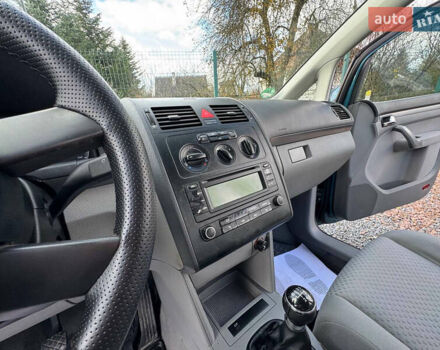 Зеленый Фольксваген Туран, объемом двигателя 1.6 л и пробегом 186 тыс. км за 5150 $, фото 49 на Automoto.ua