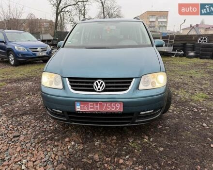 Зеленый Фольксваген Туран, объемом двигателя 1.6 л и пробегом 188 тыс. км за 5750 $, фото 3 на Automoto.ua