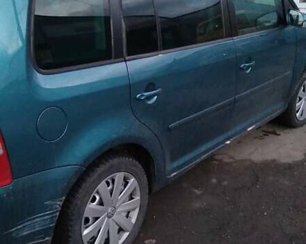 Зеленый Фольксваген Туран, объемом двигателя 1.9 л и пробегом 328 тыс. км за 6000 $, фото 4 на Automoto.ua