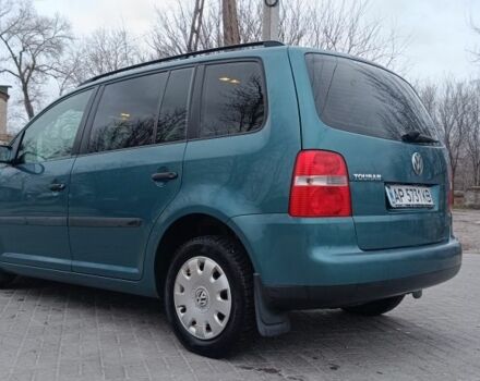 Зеленый Фольксваген Туран, объемом двигателя 1.6 л и пробегом 259 тыс. км за 5500 $, фото 4 на Automoto.ua