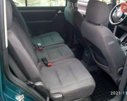 Зеленый Фольксваген Туран, объемом двигателя 1.9 л и пробегом 328 тыс. км за 6000 $, фото 10 на Automoto.ua