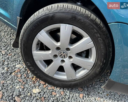 Зеленый Фольксваген Туран, объемом двигателя 1.6 л и пробегом 186 тыс. км за 5150 $, фото 13 на Automoto.ua