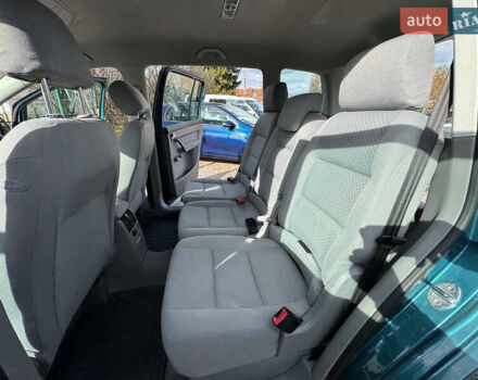 Зеленый Фольксваген Туран, объемом двигателя 1.6 л и пробегом 186 тыс. км за 5150 $, фото 70 на Automoto.ua