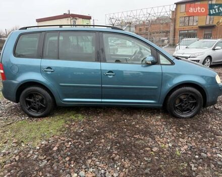 Зеленый Фольксваген Туран, объемом двигателя 1.6 л и пробегом 188 тыс. км за 5750 $, фото 6 на Automoto.ua