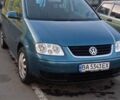 Зеленый Фольксваген Туран, объемом двигателя 1.9 л и пробегом 190 тыс. км за 6750 $, фото 1 на Automoto.ua