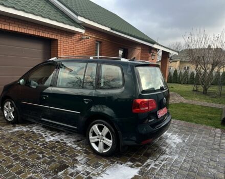 Зеленый Фольксваген Туран, объемом двигателя 2 л и пробегом 282 тыс. км за 10700 $, фото 2 на Automoto.ua