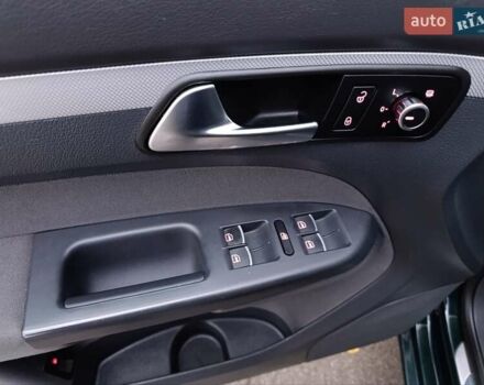 Зеленый Фольксваген Туран, объемом двигателя 1.4 л и пробегом 180 тыс. км за 12200 $, фото 22 на Automoto.ua