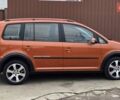 Оранжевый Фольксваген Туран, объемом двигателя 1.6 л и пробегом 243 тыс. км за 9399 $, фото 14 на Automoto.ua