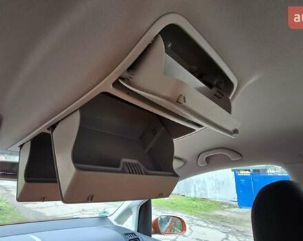 Оранжевый Фольксваген Туран, объемом двигателя 1.6 л и пробегом 243 тыс. км за 9399 $, фото 52 на Automoto.ua