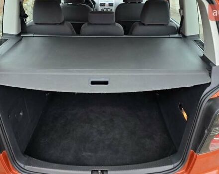 Оранжевый Фольксваген Туран, объемом двигателя 1.6 л и пробегом 243 тыс. км за 9399 $, фото 60 на Automoto.ua