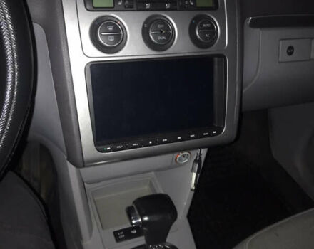 Помаранчевий Фольксваген Туран, об'ємом двигуна 2 л та пробігом 270 тис. км за 8400 $, фото 24 на Automoto.ua