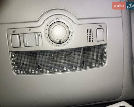 Помаранчевий Фольксваген Туран, об'ємом двигуна 2 л та пробігом 270 тис. км за 8400 $, фото 32 на Automoto.ua