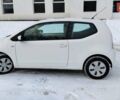 Белый Фольксваген Ап, объемом двигателя 1 л и пробегом 260 тыс. км за 4999 $, фото 2 на Automoto.ua