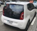 Белый Фольксваген Ап, объемом двигателя 1 л и пробегом 219 тыс. км за 5500 $, фото 2 на Automoto.ua