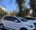 Білий Фольксваген Ап, об'ємом двигуна 1 л та пробігом 132 тис. км за 7700 $, фото 1 на Automoto.ua