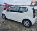 Белый Фольксваген Ап, объемом двигателя 1 л и пробегом 261 тыс. км за 4600 $, фото 4 на Automoto.ua