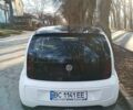 Фольксваген Ап 2013 в Каменце-Подольском на Automoto.ua Белый Фольксваген Ап, объемом двигателя 1 л и пробегом 190 тыс. км за 5600 $, фото 4 на Automoto.ua
