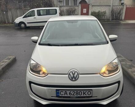 Белый Фольксваген Ап, объемом двигателя 1 л и пробегом 130 тыс. км за 7000 $, фото 1 на Automoto.ua