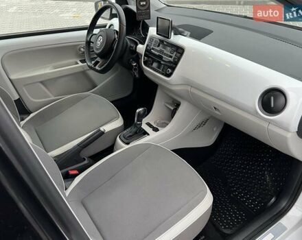 Белый Фольксваген Ап, объемом двигателя 0 л и пробегом 82 тыс. км за 5950 $, фото 27 на Automoto.ua