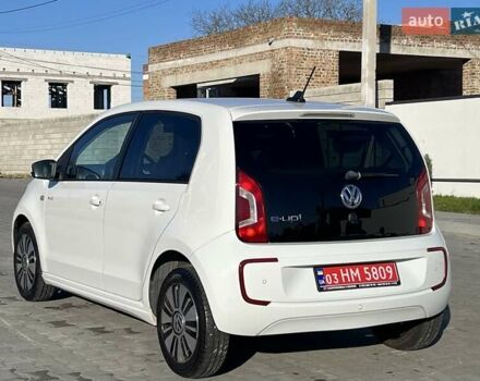 Белый Фольксваген Ап, объемом двигателя 0 л и пробегом 82 тыс. км за 5950 $, фото 12 на Automoto.ua