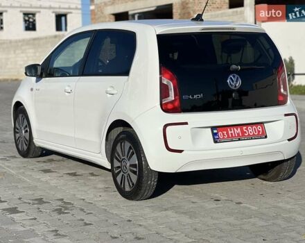 Белый Фольксваген Ап, объемом двигателя 0 л и пробегом 82 тыс. км за 5950 $, фото 7 на Automoto.ua