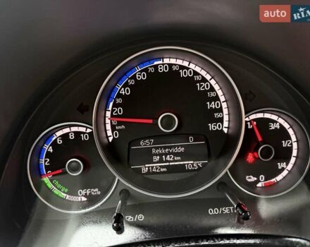 Белый Фольксваген Ап, объемом двигателя 0 л и пробегом 78 тыс. км за 8499 $, фото 16 на Automoto.ua