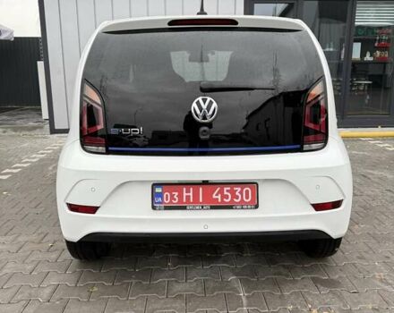 Белый Фольксваген Ап, объемом двигателя 0 л и пробегом 78 тыс. км за 8499 $, фото 6 на Automoto.ua