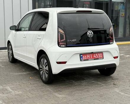 Белый Фольксваген Ап, объемом двигателя 0 л и пробегом 78 тыс. км за 8499 $, фото 4 на Automoto.ua