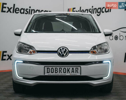 Белый Фольксваген Ап, объемом двигателя 0 л и пробегом 54 тыс. км за 10539 $, фото 5 на Automoto.ua