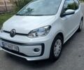 Белый Фольксваген Ап, объемом двигателя 1 л и пробегом 242 тыс. км за 6200 $, фото 1 на Automoto.ua