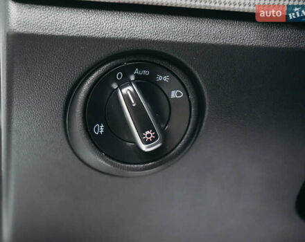 Белый Фольксваген Ап, объемом двигателя 0 л и пробегом 54 тыс. км за 10539 $, фото 32 на Automoto.ua