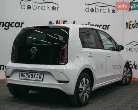 Белый Фольксваген Ап, объемом двигателя 0 л и пробегом 54 тыс. км за 10539 $, фото 23 на Automoto.ua