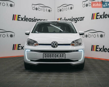 Белый Фольксваген Ап, объемом двигателя 0 л и пробегом 54 тыс. км за 10539 $, фото 8 на Automoto.ua