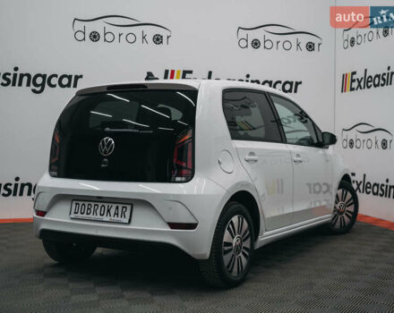 Белый Фольксваген Ап, объемом двигателя 0 л и пробегом 54 тыс. км за 10539 $, фото 24 на Automoto.ua