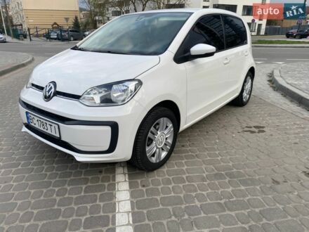 Белый Фольксваген Ап, объемом двигателя 1 л и пробегом 160 тыс. км за 7400 $, фото 1 на Automoto.ua