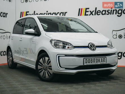 Белый Фольксваген Ап, объемом двигателя 0 л и пробегом 54 тыс. км за 10539 $, фото 1 на Automoto.ua