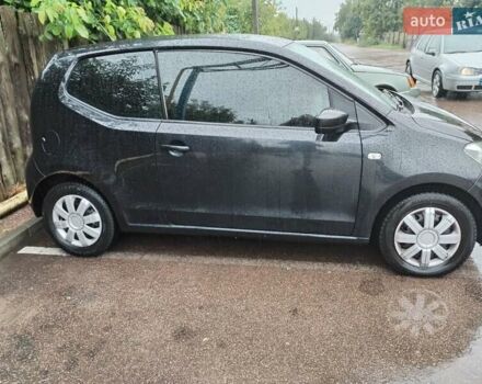 Черный Фольксваген Ап, объемом двигателя 1 л и пробегом 170 тыс. км за 5950 $, фото 8 на Automoto.ua