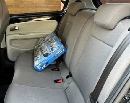 Черный Фольксваген Ап, объемом двигателя 0 л и пробегом 90 тыс. км за 7400 $, фото 2 на Automoto.ua